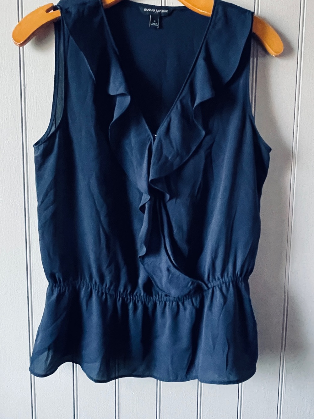 Banana Republic Navy Ruffle Sleeveless Camisole